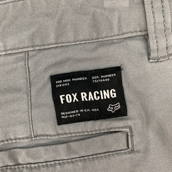 Fox Racing Walking Shorts Mens 28 Ash Gray Flat Front Stretch Cotton Chino - Picture 8 of 13